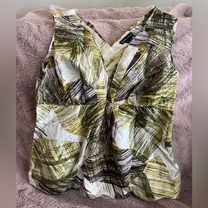 New York & Company silk sleeveless blouse, green and white, Size 10